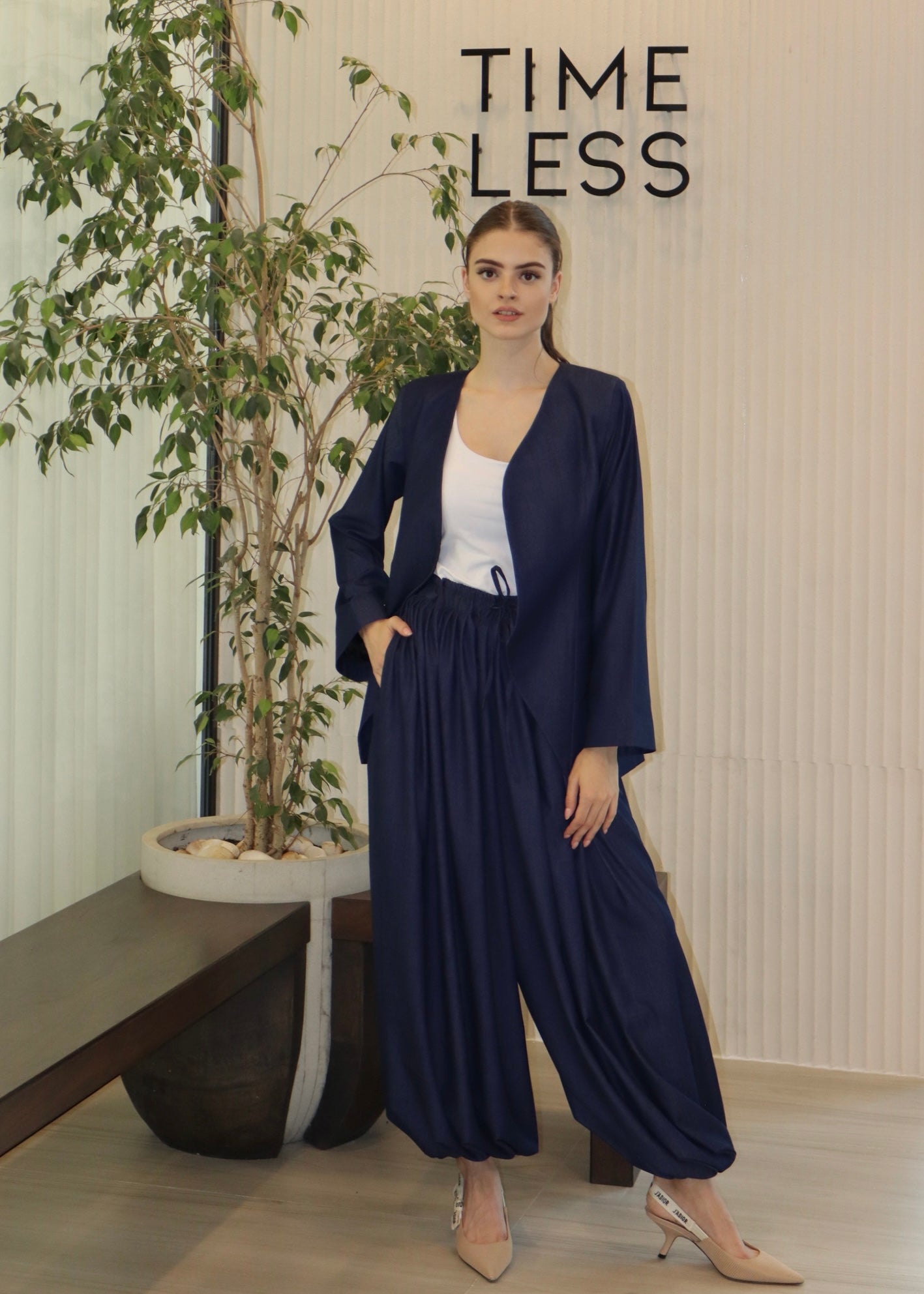 On Trend - Timeless Boutique