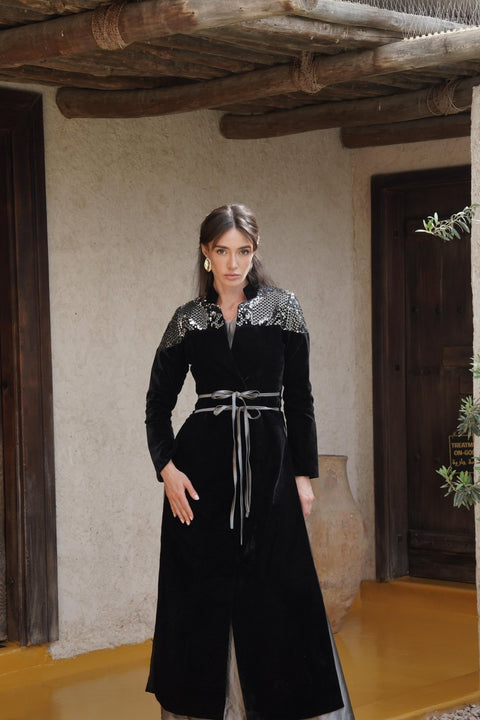 Noir Glow - Timeless Boutique Kuwait
