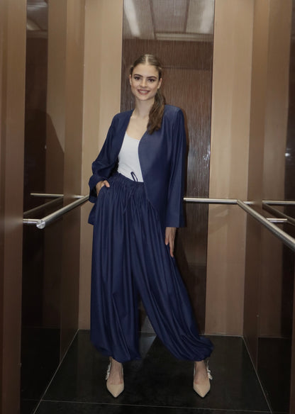 On Trend - Timeless Boutique