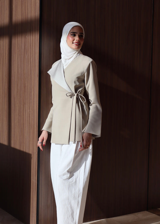 Almond blazer - Timeless Boutique