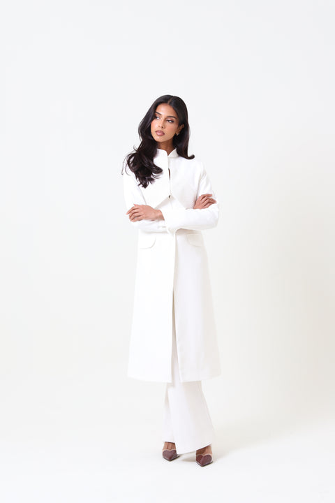 Long white Aura Blazer