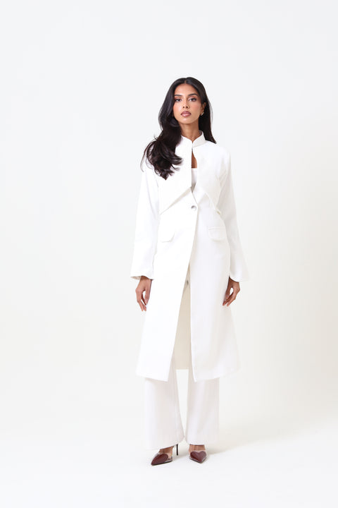 Long white Aura Blazer
