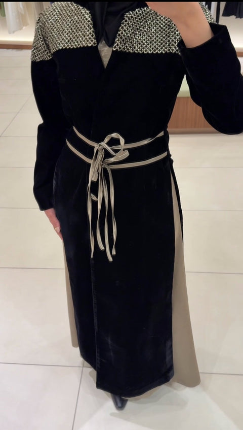 Gold Glow - Timeless Boutique Kuwait